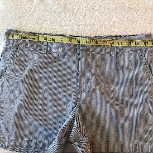 Tommy Hilfiger black/white seersucker shorts casual size 12 - Picture 7 of 8